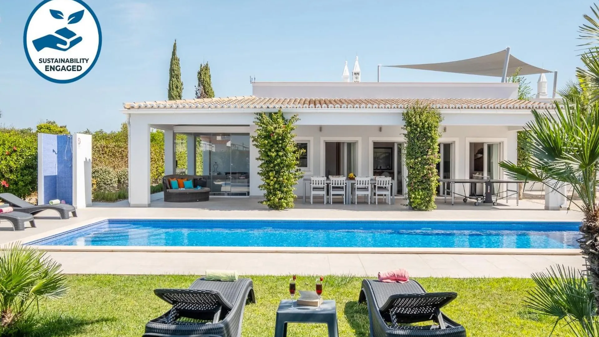 Spacious Retreat With Pool Carvoeiro