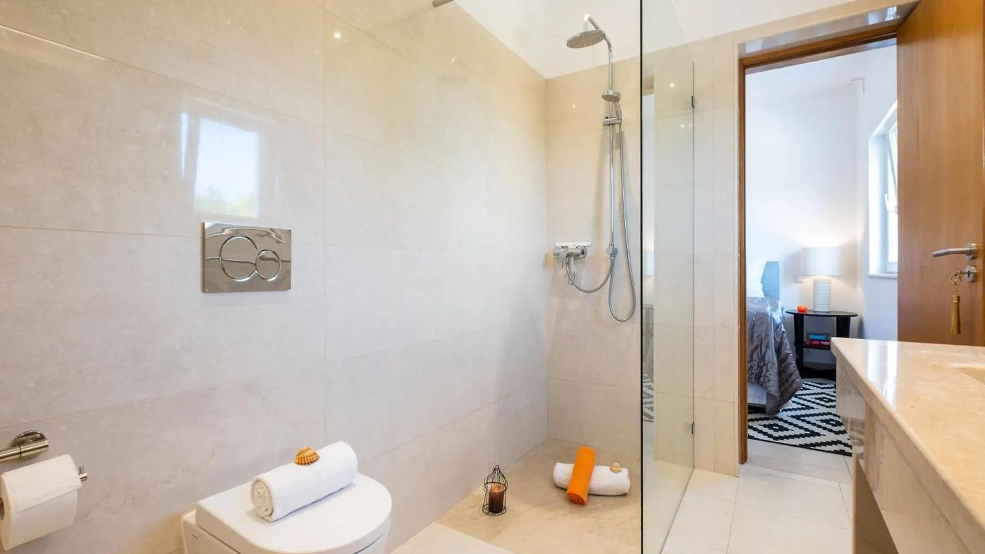Spacious Retreat With Pool Carvoeiro  0*, Carvoeiro (Lagoa)